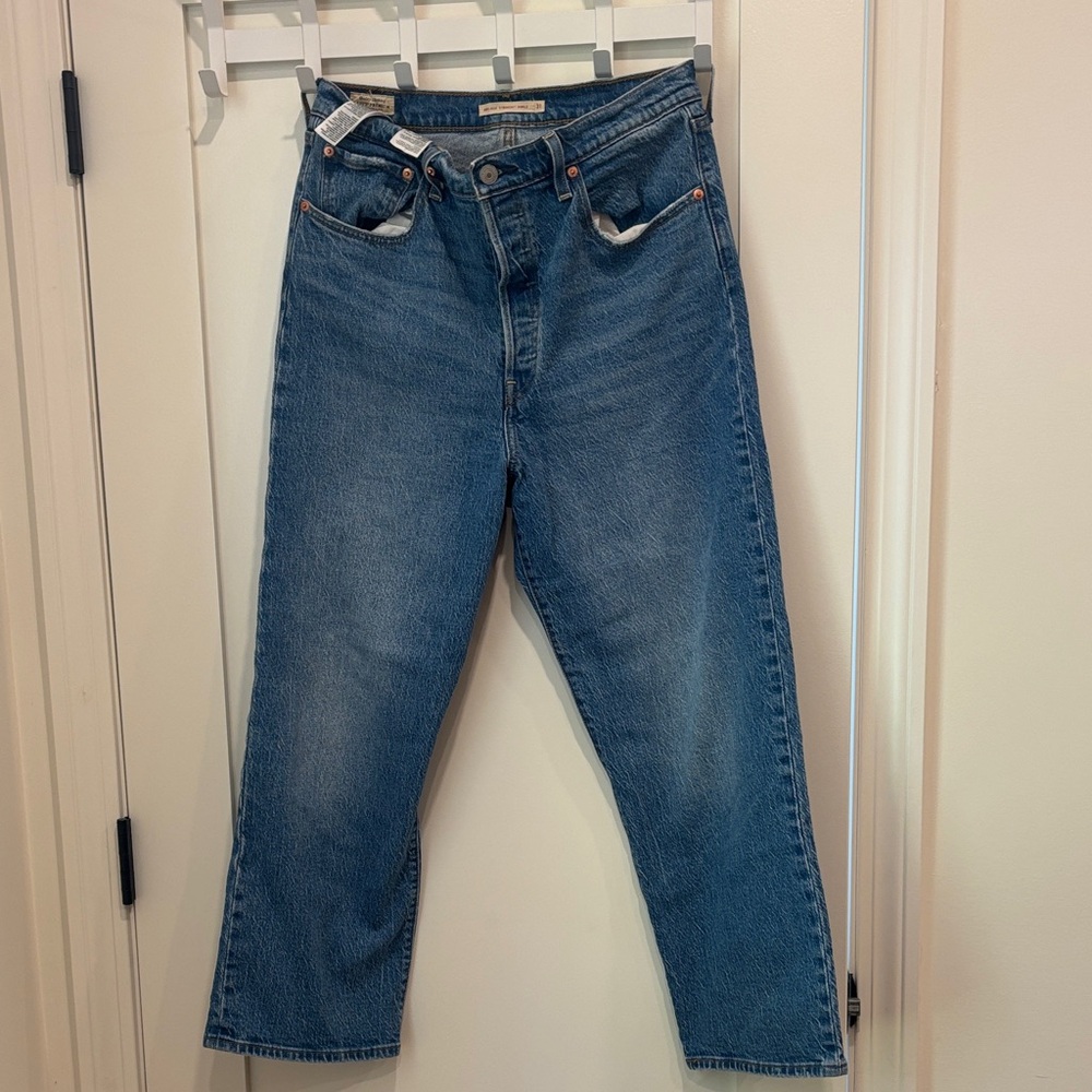 Levi’s Ribcage Straight Ankle